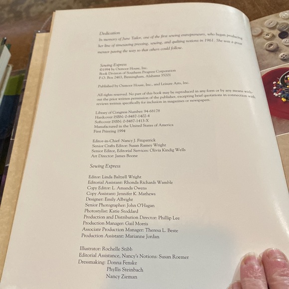 Sewing Express by Nancy Zieman by Oxmoor House - Picture 4 of 8